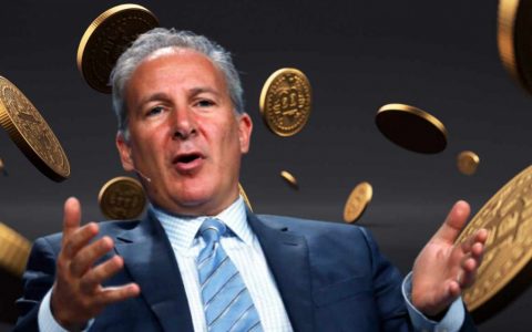 经济学家彼得·希夫（Peter Schiff）解释了为什么他预计比特币会随着经济衰退的加深而崩溃——警告“不要逢低买入”