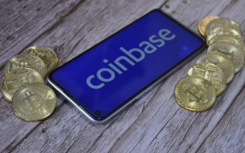 Coinbase 辩称其质押服务不是证券，批评美国证券交易委员会的监管方式